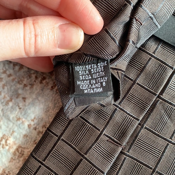 Mens Hugo Boss Tie - Picture 5 of 5